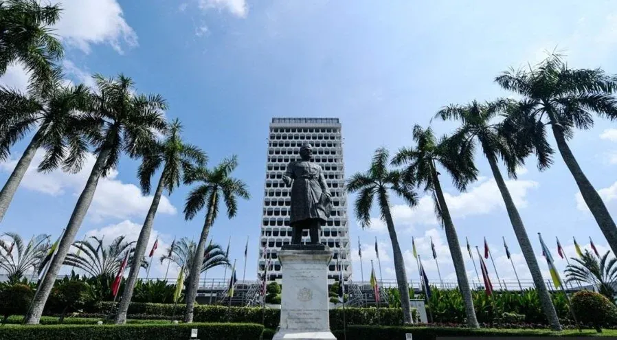 刘华才:团结政府假民主、伪改革!