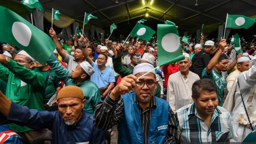 01949a4ee4817e576f629cb9db45b04b