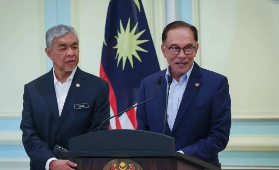 4a4db62ad6760468a0d860d7f703d319